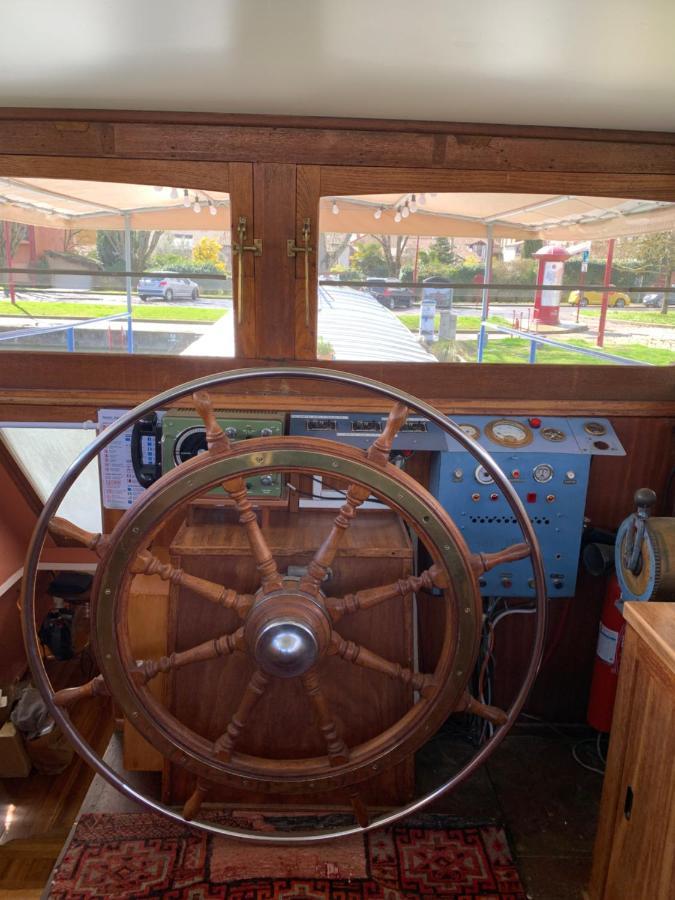Botel Peniche Gemjo